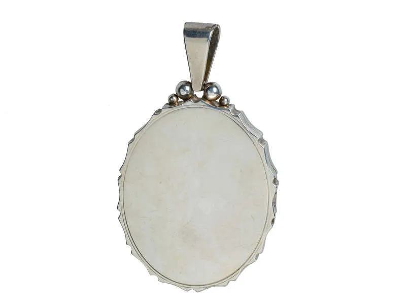 Tropical Isle - Victorian Silver Bird Locket