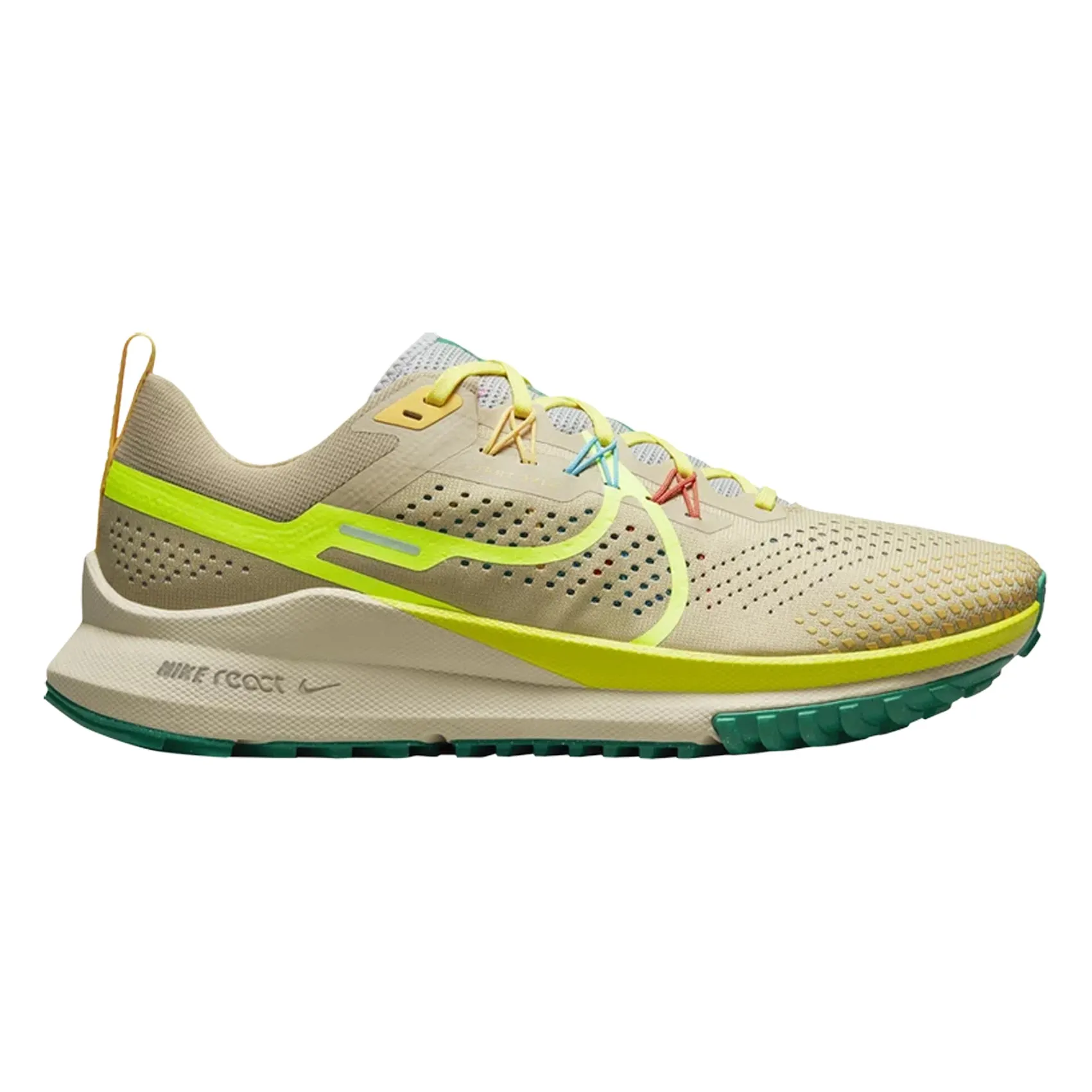 Womens Nike Pegasus Trail 4